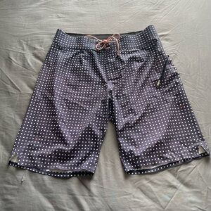Lululemon Board Shorts Men's Size 34 Navy Blue Square Polka Dot Summer Beach